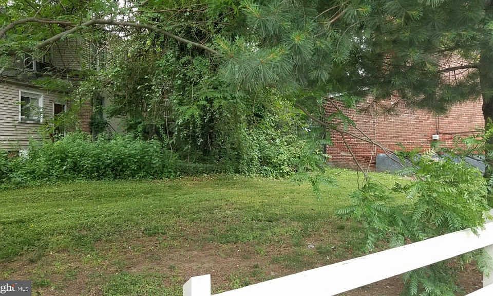 2nd image of 5606 Heiskell St