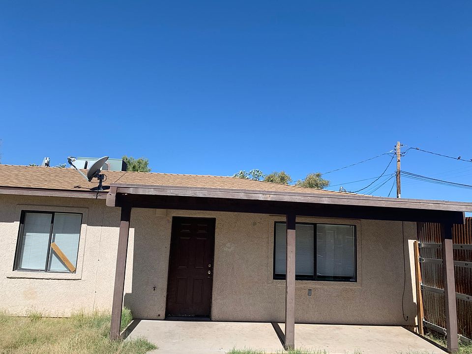 1st image of 320 E Blacklidge Dr #1