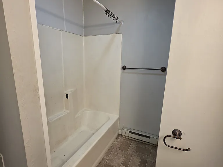 3704 Tiffany Dr #A — Photo 7