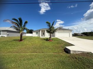 4001 SW McCrory St, Port Saint Lucie, FL 34953