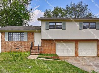 1512 Thomas Dr SW, Decatur, AL 35601