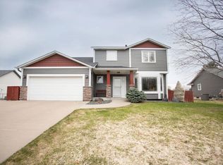 7321 Jewel Ave S, Cottage Grove, MN 55016