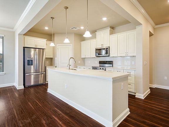 Kitchen with island
