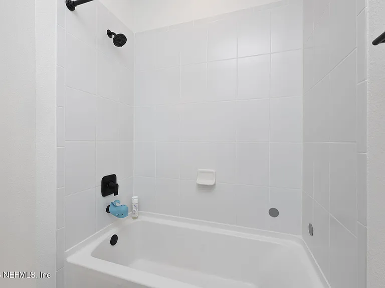 12464 Clapboard Bluff Trl — Photo 16