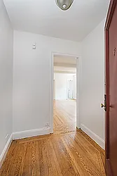 Rented by Barkoff Residential 