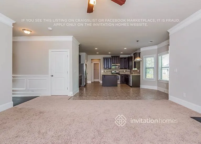 318 Corine Ct — Photo 5