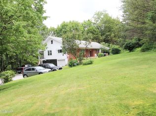 294 Grimesville Rd, Williamsport, PA 17701