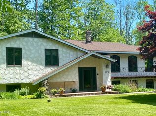 22 Hemlock Ln, Clifford twp, PA 18407