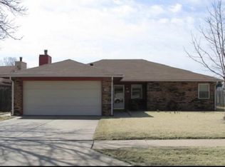 612 Shannon Rd, Ponca City, OK 74601