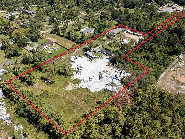 15703 Old Humble Rd — Photo 2
