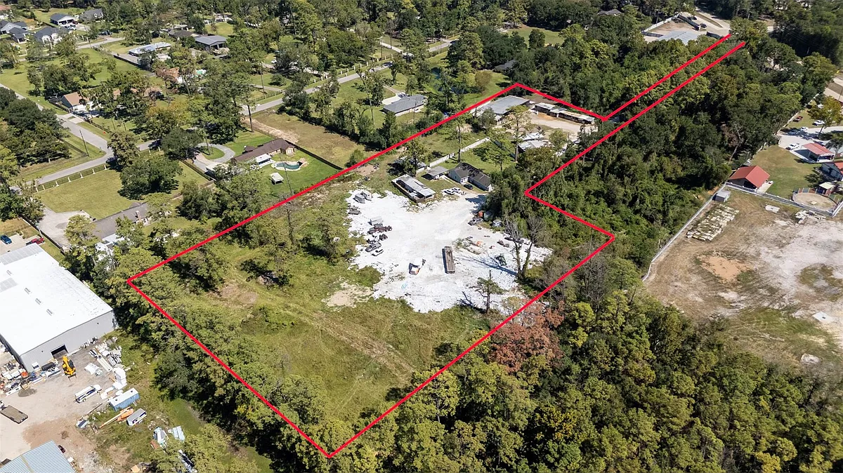 Building Photo - 15703 Old Humble Rd