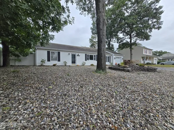 1934 Birchbark Place, Toms River, NJ 08753