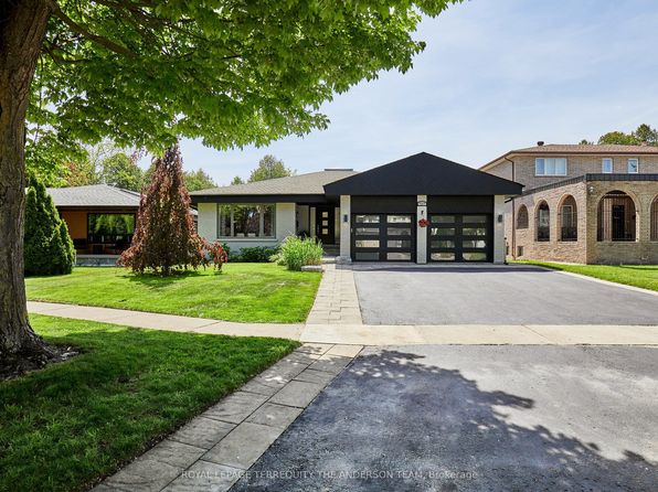 727 Barbados St, Oshawa, ON L1J 7E7