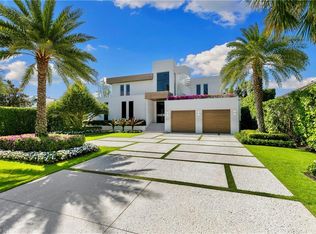 652 Bougainvillea Rd, Naples, FL 34102