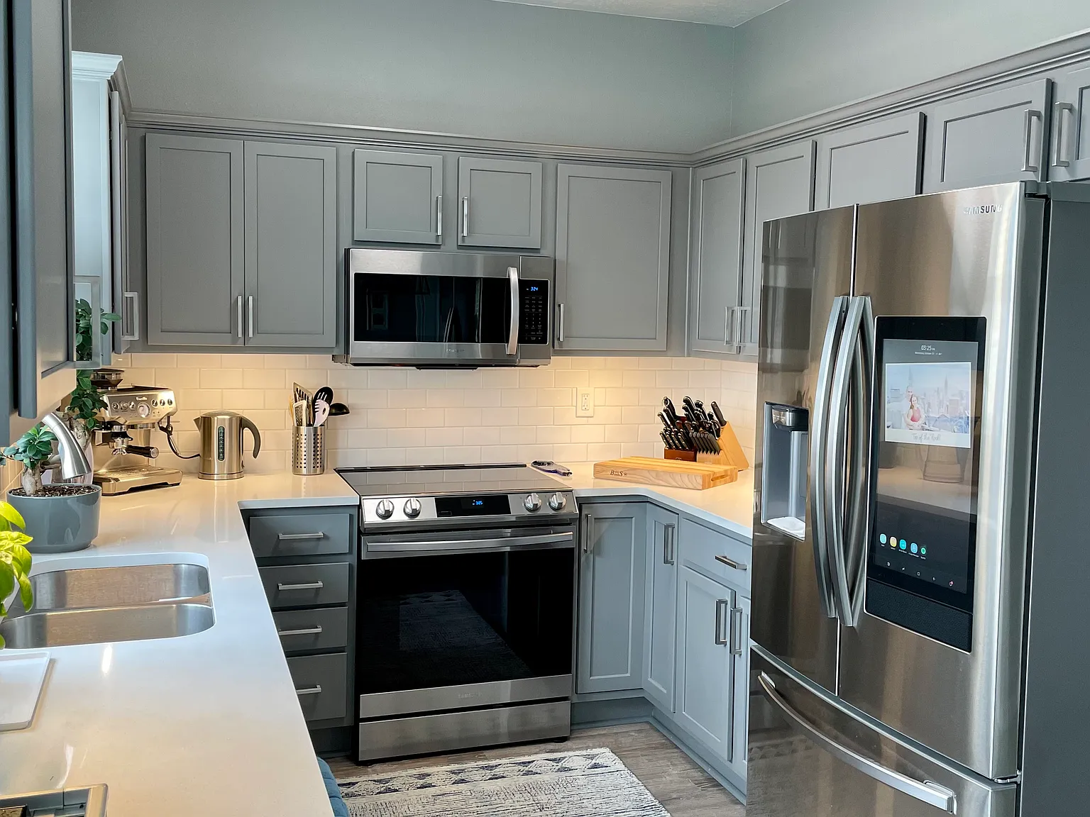 3 bed, 2.5 bath, 1320 sqft, $2,300 — Photo 4
