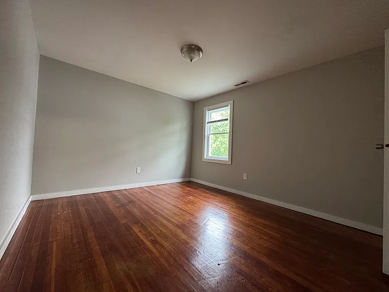 40 Harding Pl #3C — Photo 11
