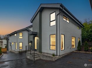 514 NE 102nd St #C, Seattle, WA