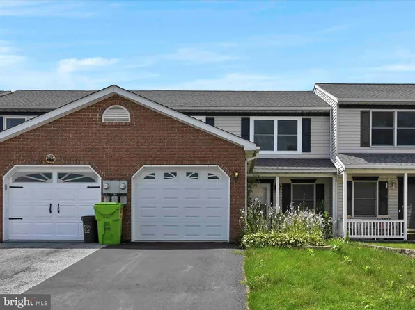 373 Acorn Cir #L-0096, Lebanon, PA 17042