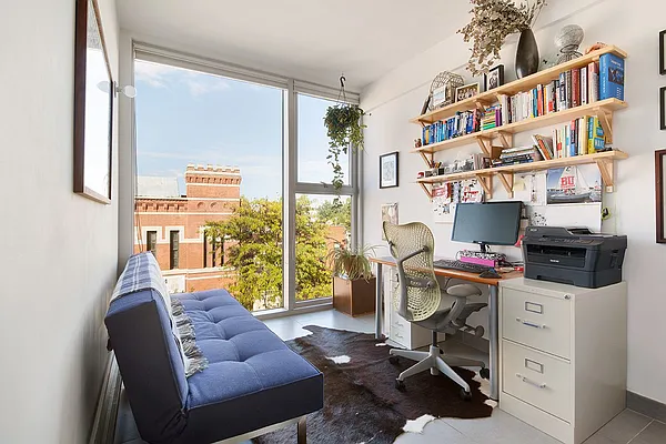 Sold by Compass | media 5