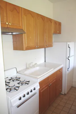 Rented by City Connections Realty | media 8