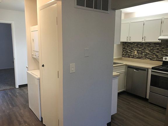 2nd image of 10996 W Forest Home Ave #10996