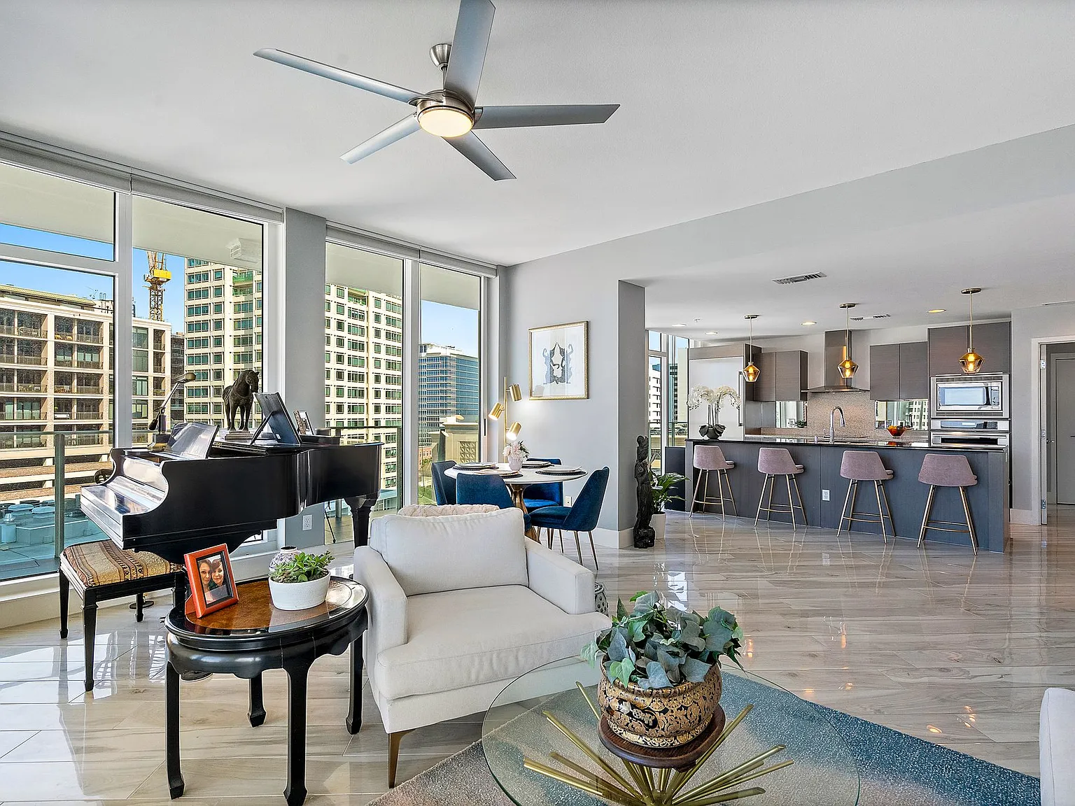 1 bed, 1.5 bath, 1225 sqft, $5,975 — Photo 4