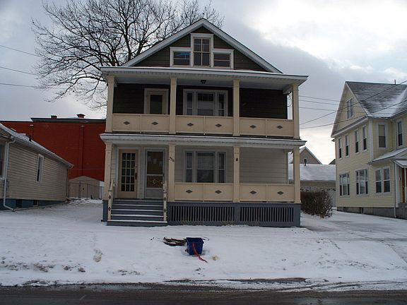 2 /3 bedroom apartment home