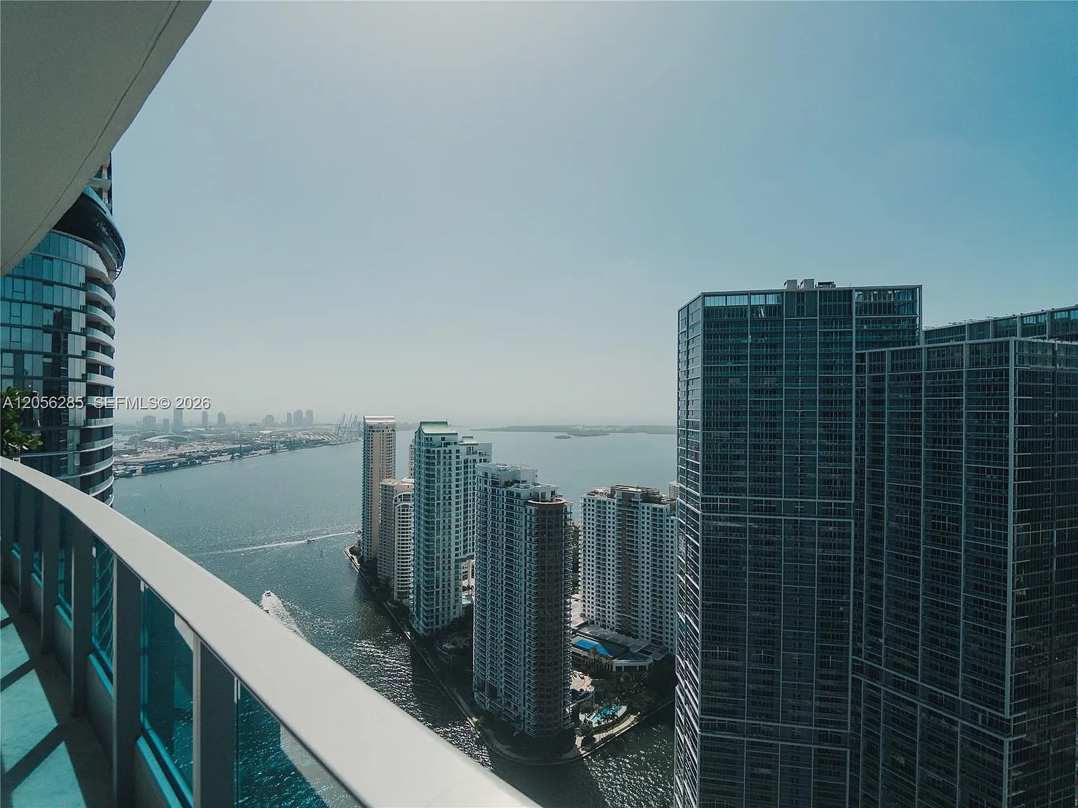 Epic West Condo — Photo 3