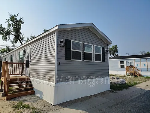 120 Terry Blvd Photo 1