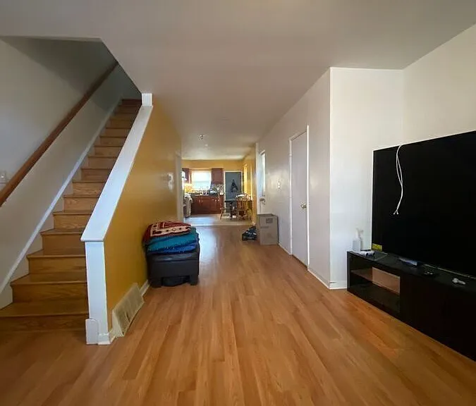3304 Haverford Ave — Photo 2