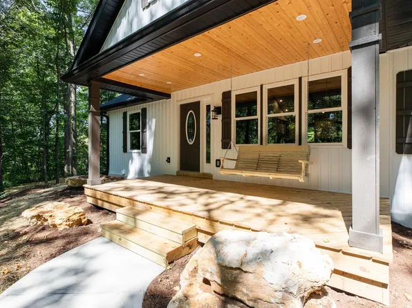 3118 S Hoff Ln, Bloomington, IN 47403