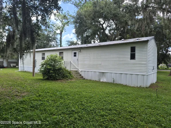 2472 Kingswood Dr, Mims, FL 32754