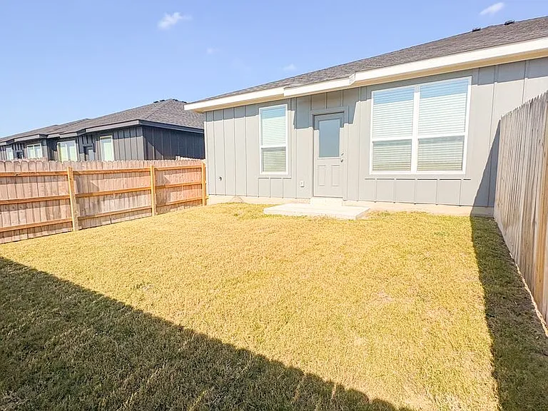 2917 Quail Ridge Ln #A — Photo 16