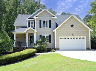 24 E Thicket Dr, Angier, NC 27501