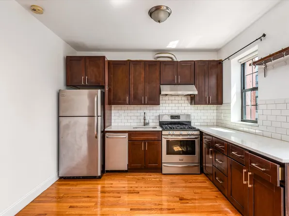 26-19 14th Place image 21 of 33