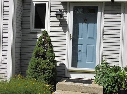 3rd image of 4 Whittier Ln #4