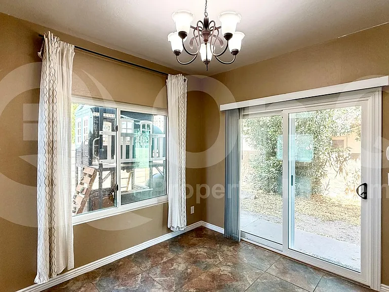 1417 N Dana St — Photo 3