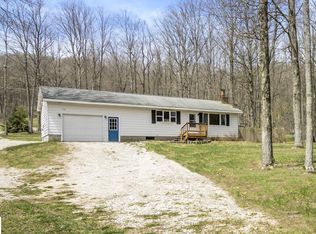 1296 River Rd, Beulah, MI 49617