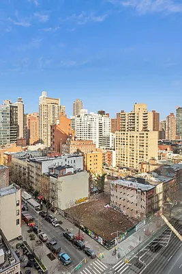 Sold by Keller Williams NYC | media 2