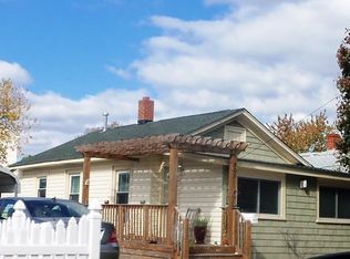 305 N 2nd St, Hampton, VA 23664