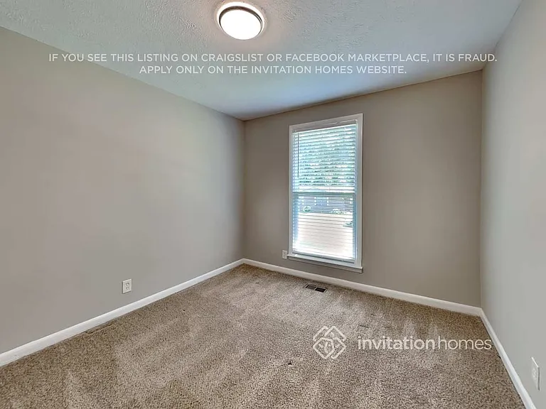 691 Frankfort Dr — Photo 13