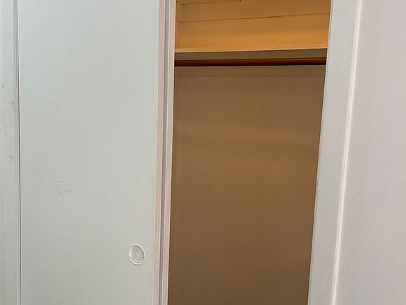 2nd image of 590 Bergen Ave #U-0g8