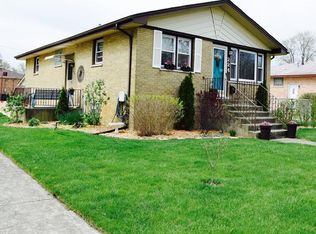 224 Magnolia Plz, South Chicago Heights, IL