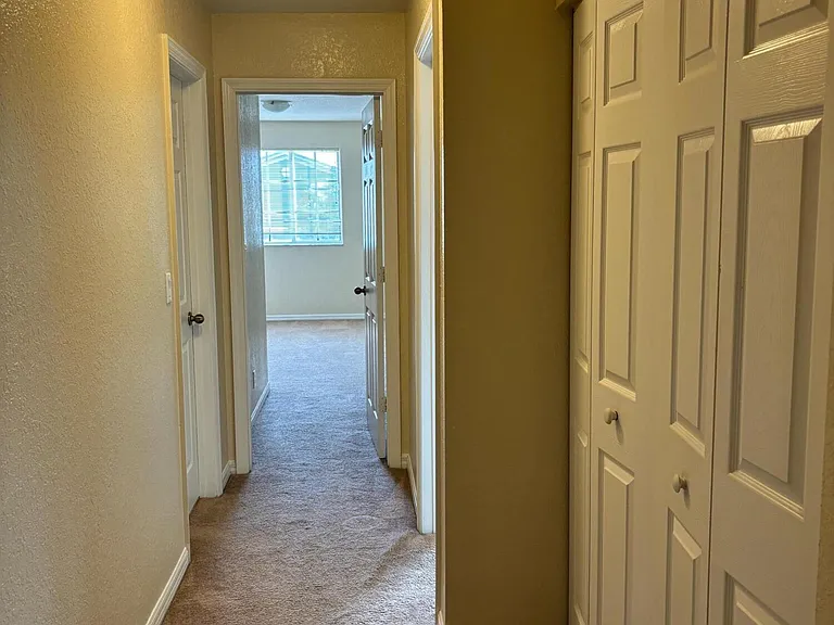 5330 SE Mitchell Ln — Photo 17