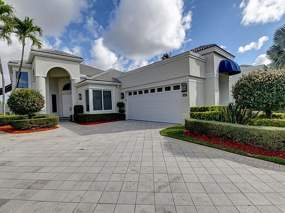 Home For Sale In Broken Sound Country Club