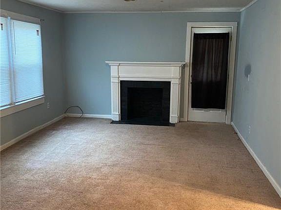 3rd image of 245 Circle Ct