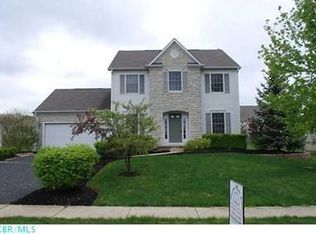 12916 Pacer Dr NW, Pickerington, OH 43147