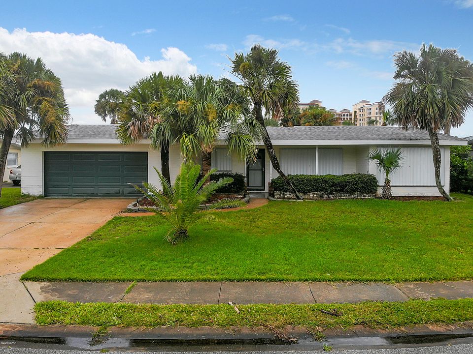 1st image of 2546 Coral Way W