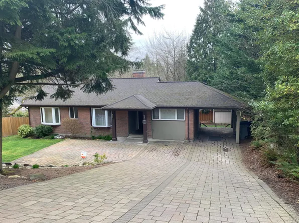 1314 104th Ave SE, Bellevue, WA 98004