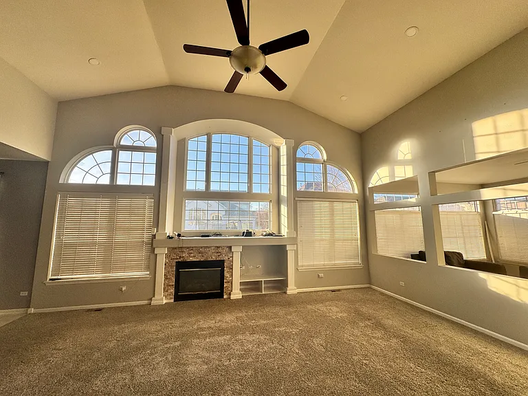 1339 Palisades Dr — Photo 21